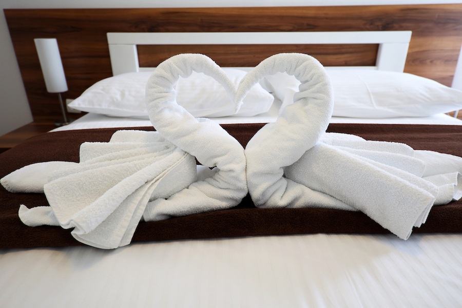 Hotel Murter - Deluxe Double Room with Balcony and Sea View - 2