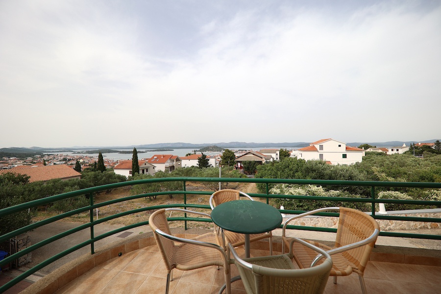 Hotel Murter - Deluxe Double Room with Balcony and Sea View - 5