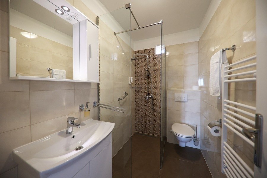 Hotel Murter - Deluxe Suite with Sea View - 4