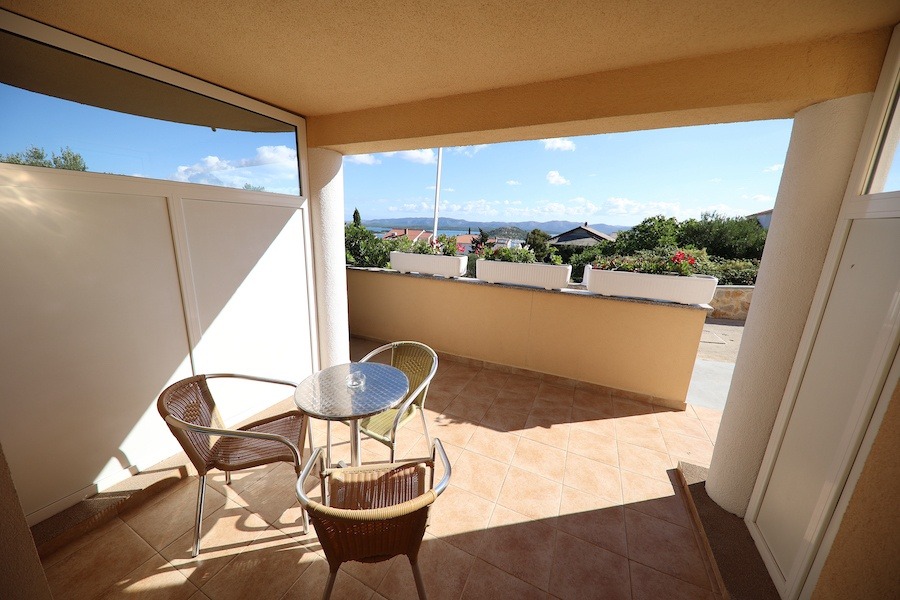 Hotel Murter - Suite with City View - 4
